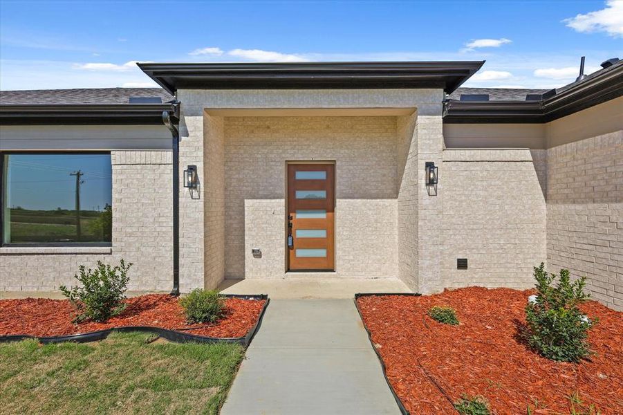 View of property entrance