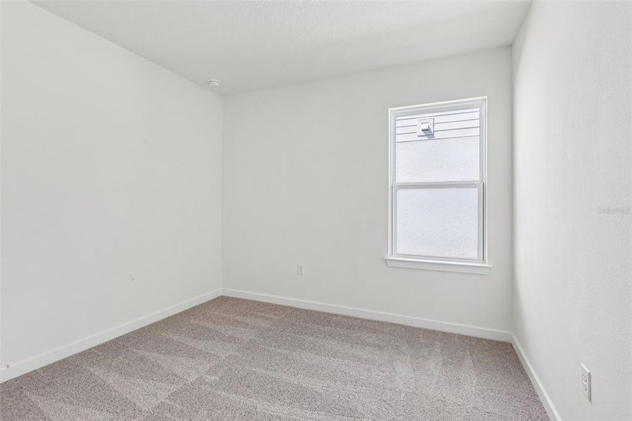 Spacious, unfurnished interior of a new home in Willowbrook North, Winter Haven (Image 26).
