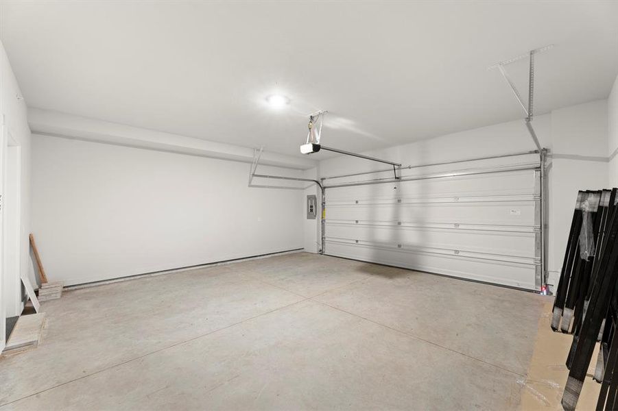 2025 Aldrich - 2260 - Laurel Garage 2025 Aldrich - 2260 - Laurel Garage