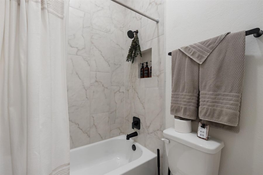 Furnished interior view inside a new home in , Bastrop (Image 13). Furnished interior view inside a new home in , Bastrop (Image 13).