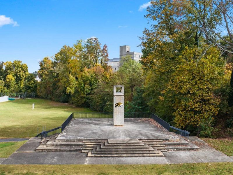 Image 55 of a home in Falcon Landing.
