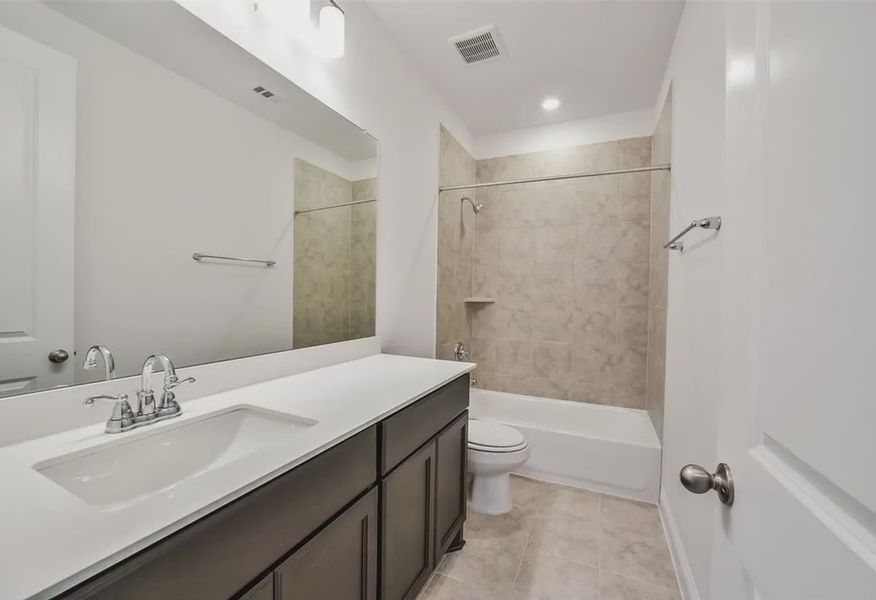 Plan 3034 bath 2 - 15 of 16 Plan 3034 bath 2 - 15 of 16