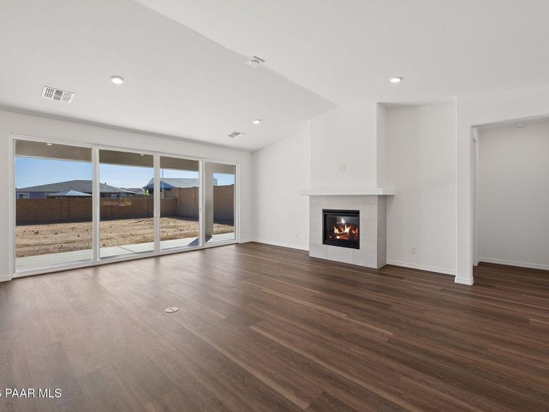 Spacious, unfurnished interior of a new home in Westwood, Prescott (Image 16).