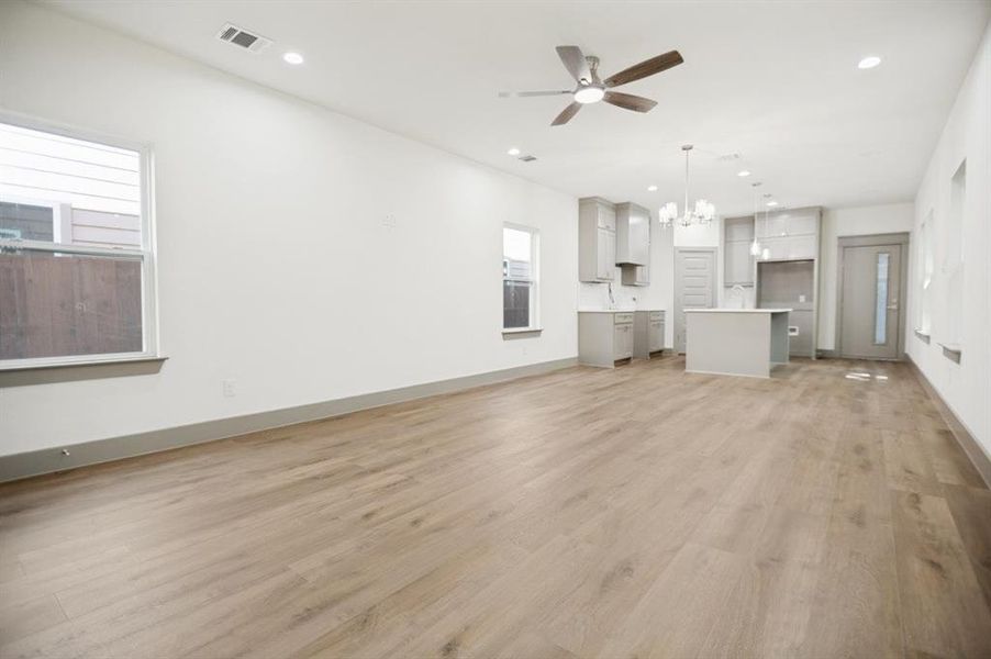 Spacious, unfurnished interior of a new home in , Dallas (Image 23). Spacious, unfurnished interior of a new home in , Dallas (Image 23).