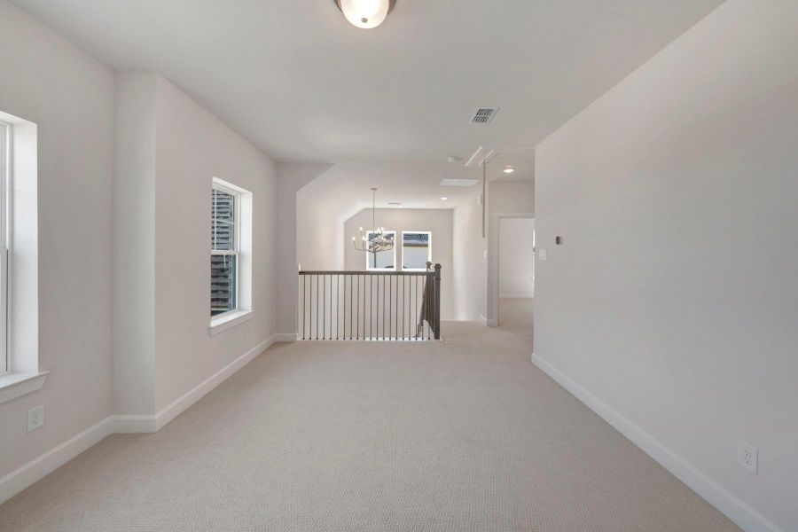 Spacious, unfurnished interior of a new home in Grange 45' Homesites, Katy (Image 31).