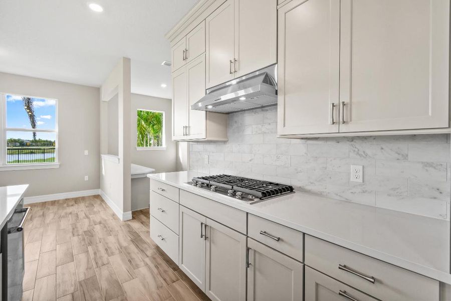 12313FrontlineLane(19)