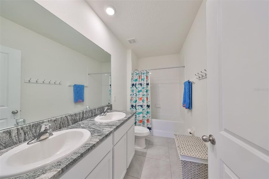 Furnished interior view inside a new home in Southshore Bay, Wimauma (Image 10). Furnished interior view inside a new home in Southshore Bay, Wimauma (Image 10).