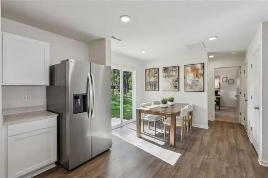 Furnished interior view inside a new home in , Villa Rica (Image 13).