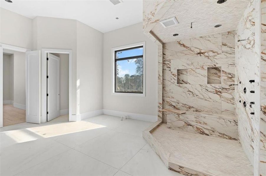 Spacious, unfurnished interior of a new home in , Marietta (Image 21).