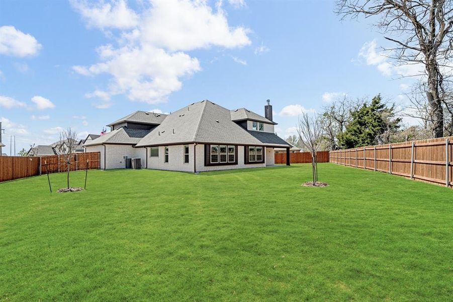 Exterior details and patio area of a home in Villages of Walnut Grove, Midlothian (Image 4). Exterior details and patio area of a home in Villages of Walnut Grove, Midlothian (Image 4).
