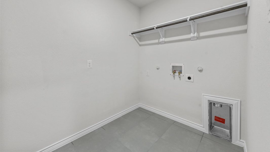 Spacious, unfurnished interior of a new home in Trailstone, Caddo Mills (Image 15).