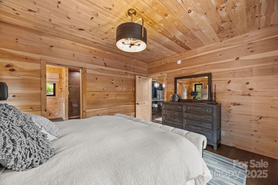 Image 30 of a home in .