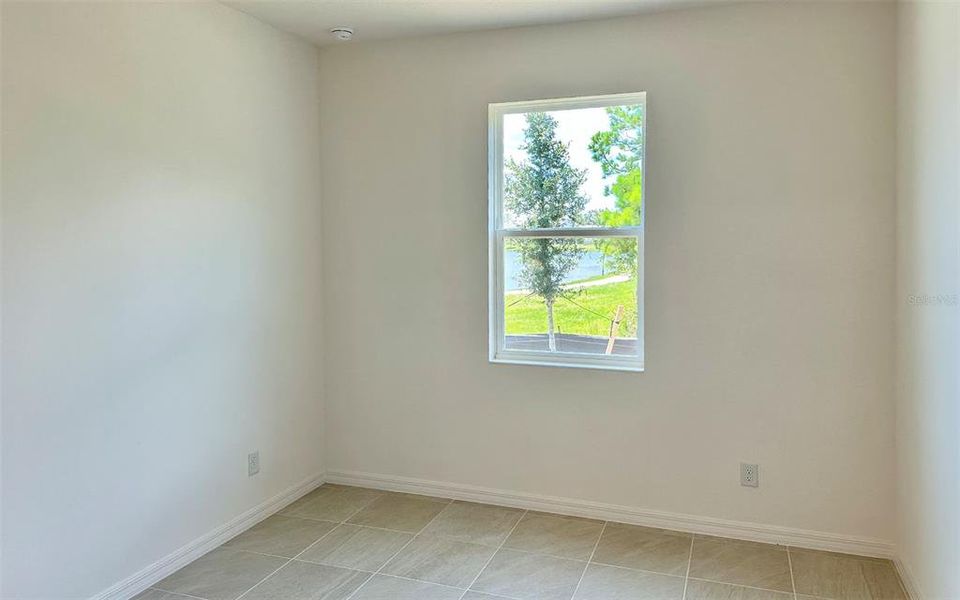Spacious, unfurnished interior of a new home in Trinity Place, St. Cloud (Image 9).