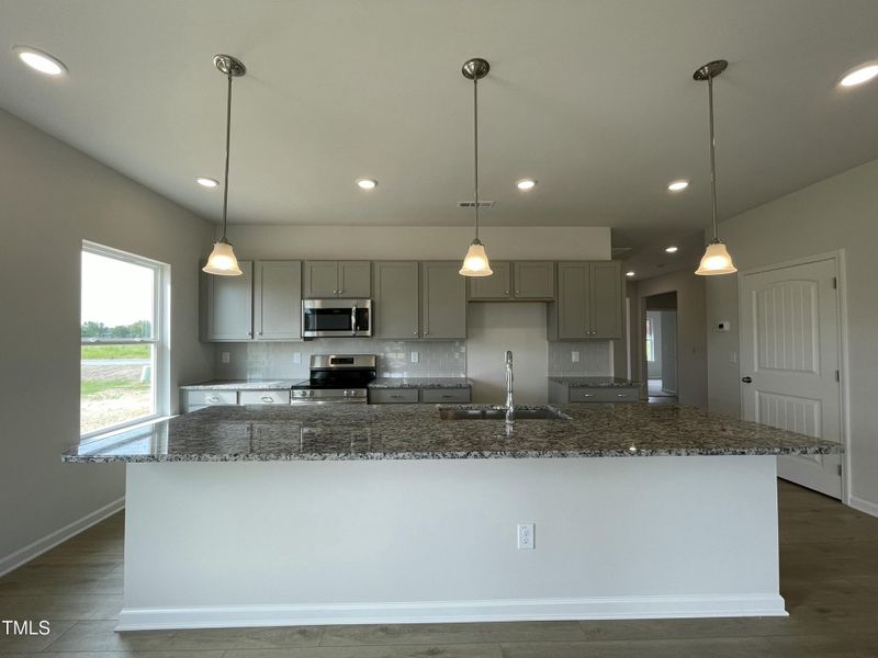 20250823_200858253_iOS