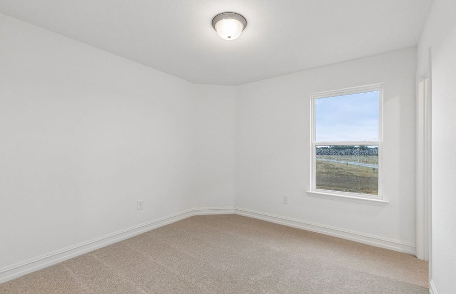 Representative unfurnished interior of a home built from the Ouray by Pulte Homes in Ribbonwood, Aubrey (Image 26).