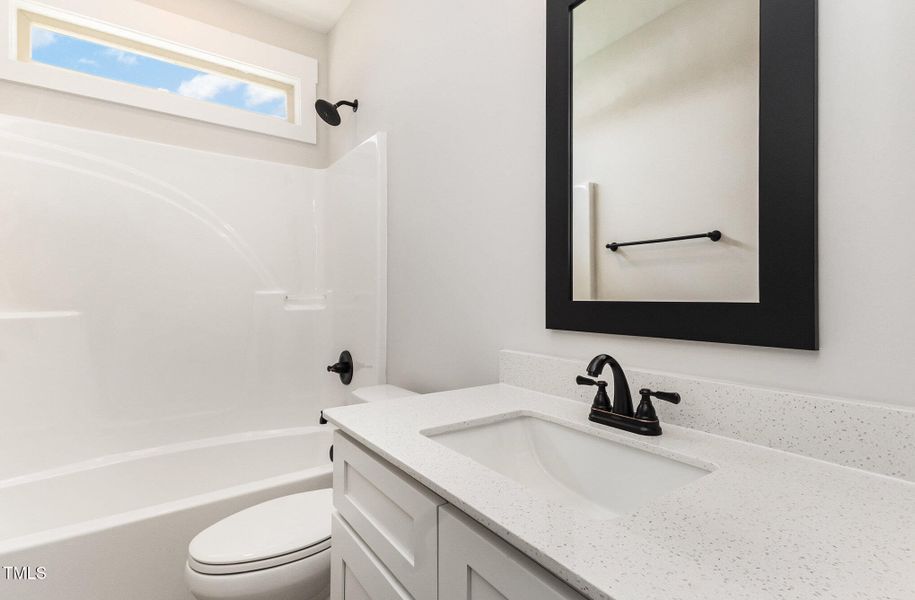 017_kv0a0571-edit_957