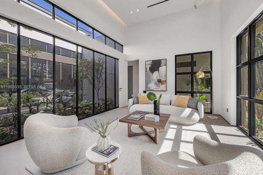 Image 50 of a home in .