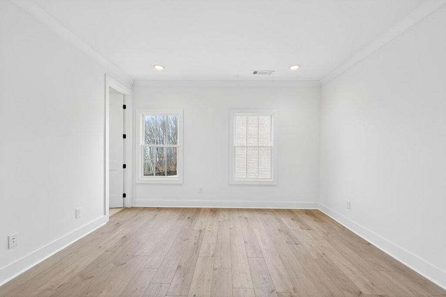 Spacious, unfurnished interior of a new home in Skyview On Broad, Sugar Hill (Image 11). Spacious, unfurnished interior of a new home in Skyview On Broad, Sugar Hill (Image 11).