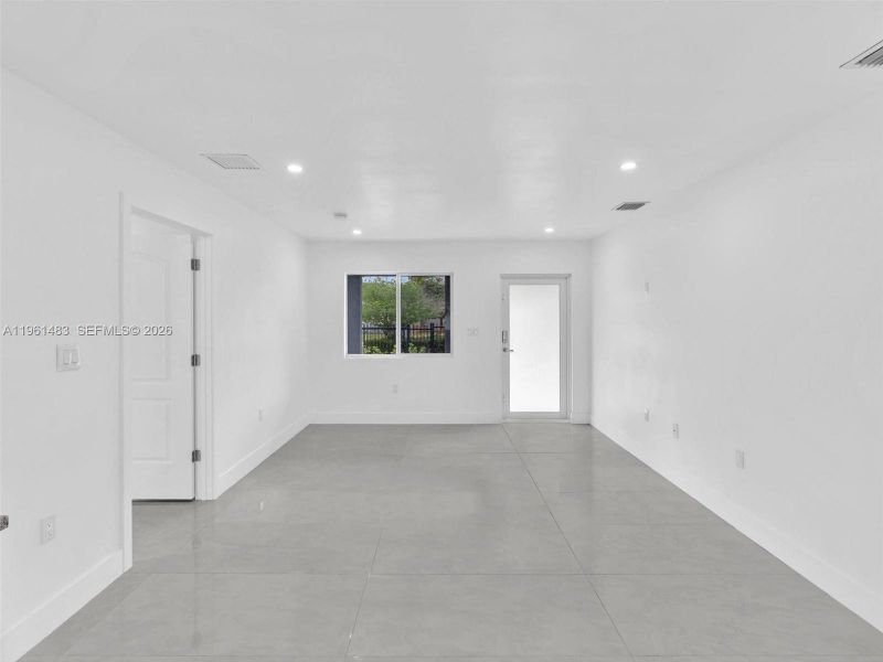 Spacious, unfurnished interior of a new home in , North Miami (Image 32).