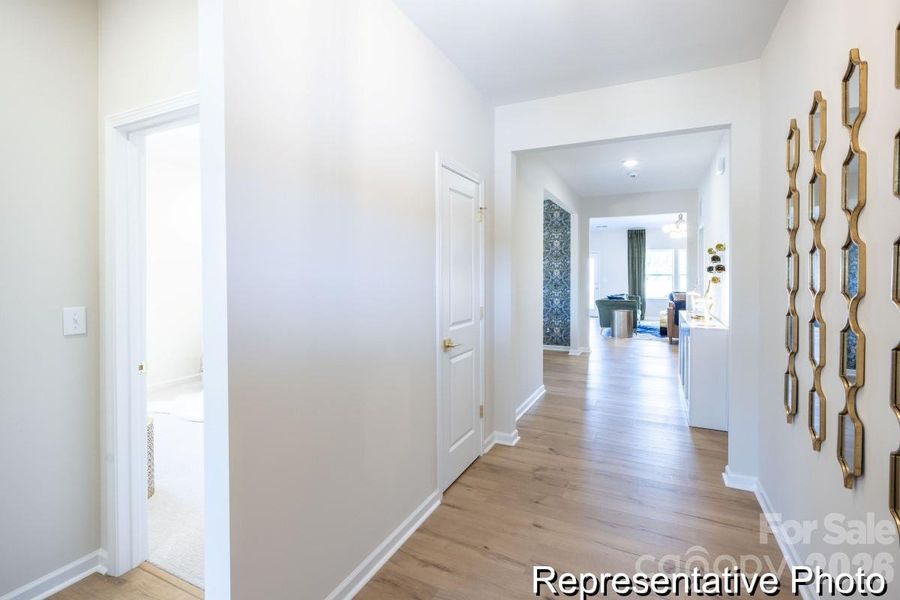 Spacious, unfurnished interior of a new home in Colvin Park, Rock Hill (Image 16).