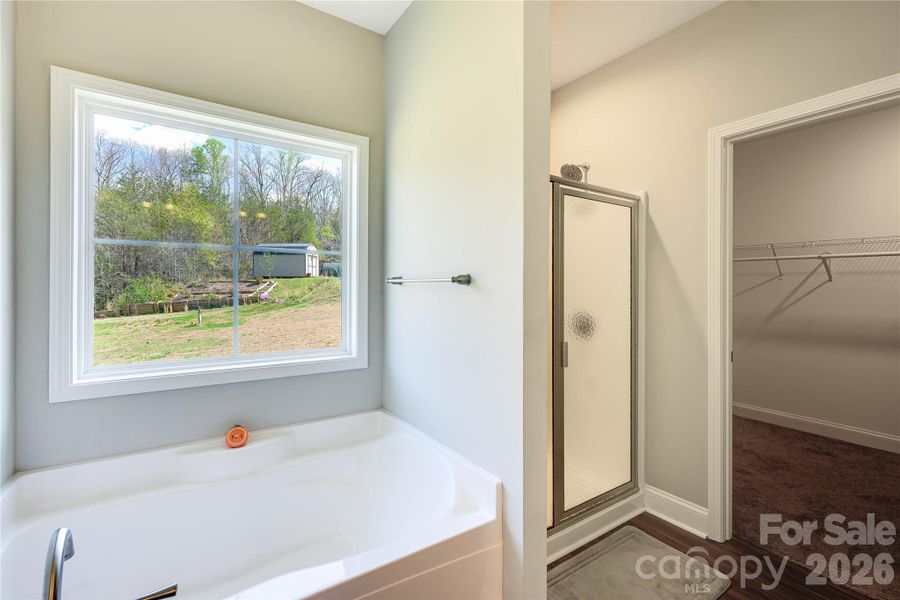 Furnished interior view inside a new home in , Bostic (Image 9).