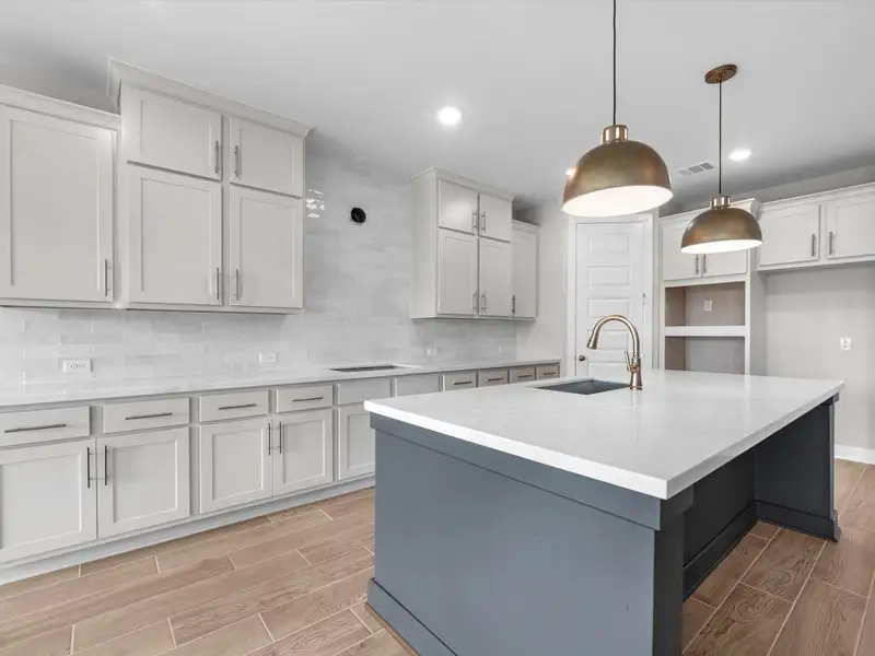 Representative image. Features, specifications, selections and colors may vary.