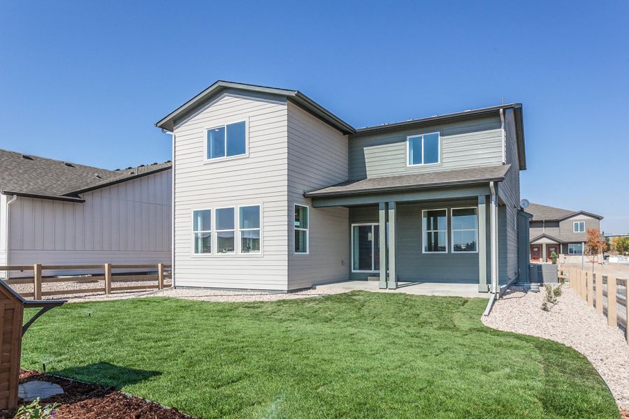 Representative exterior details of a home built from the Rowling by Hartford Homes in Trailside, Timnath (Image 36).