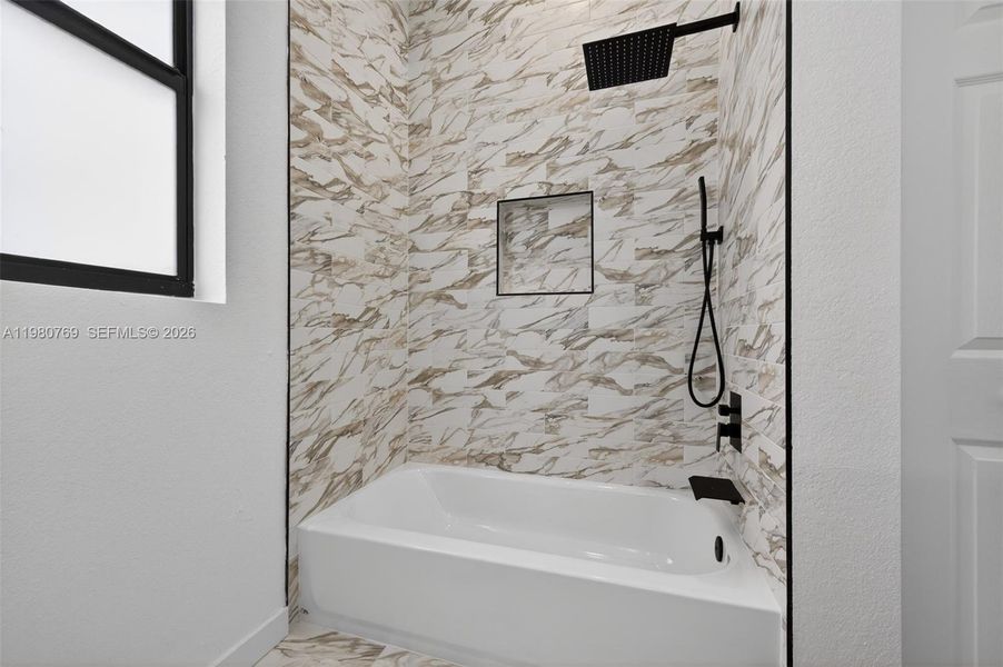 Furnished interior view inside a new home in , Fort Lauderdale (Image 7).