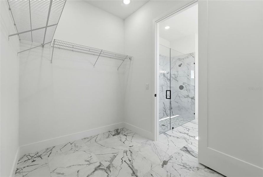 Spacious, unfurnished interior of a new home in , Lake Alfred (Image 54). Spacious, unfurnished interior of a new home in , Lake Alfred (Image 54).