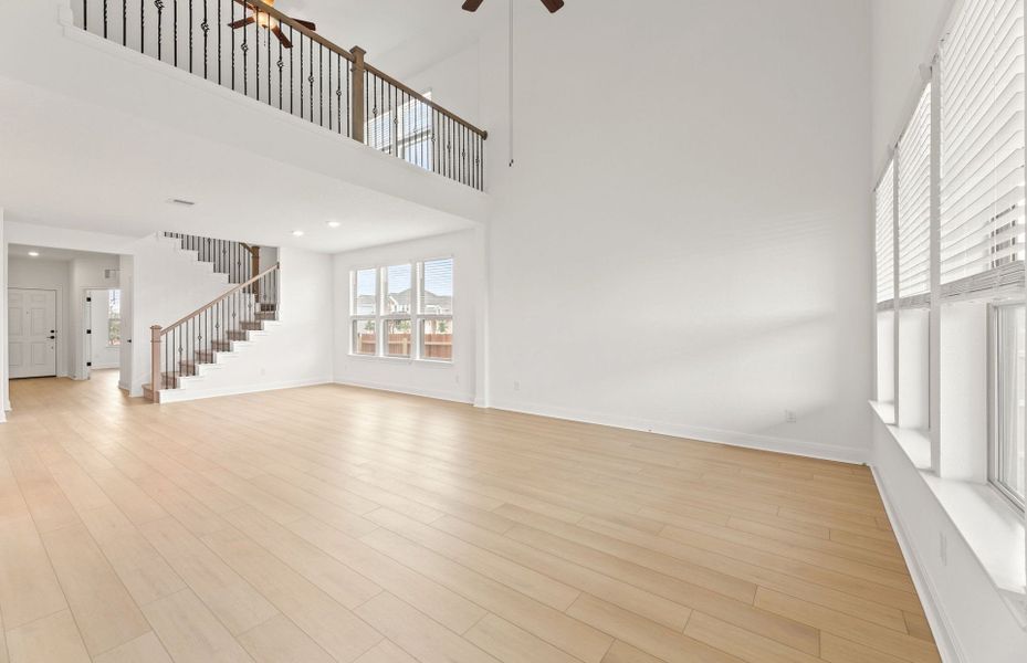 Spacious, unfurnished interior of a new home in Santa Rita Ranch, Liberty Hill (Image 24). Spacious, unfurnished interior of a new home in Santa Rita Ranch, Liberty Hill (Image 24).
