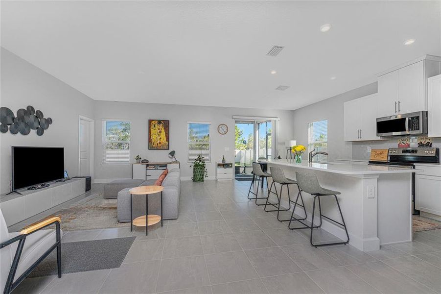 Furnished interior view inside a new home in , Port Charlotte (Image 9).