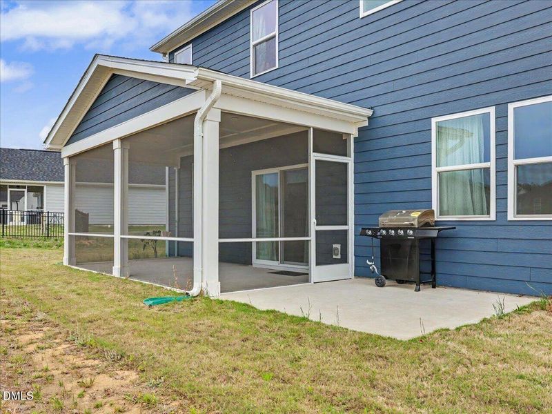 21-Patio and Screened Porch