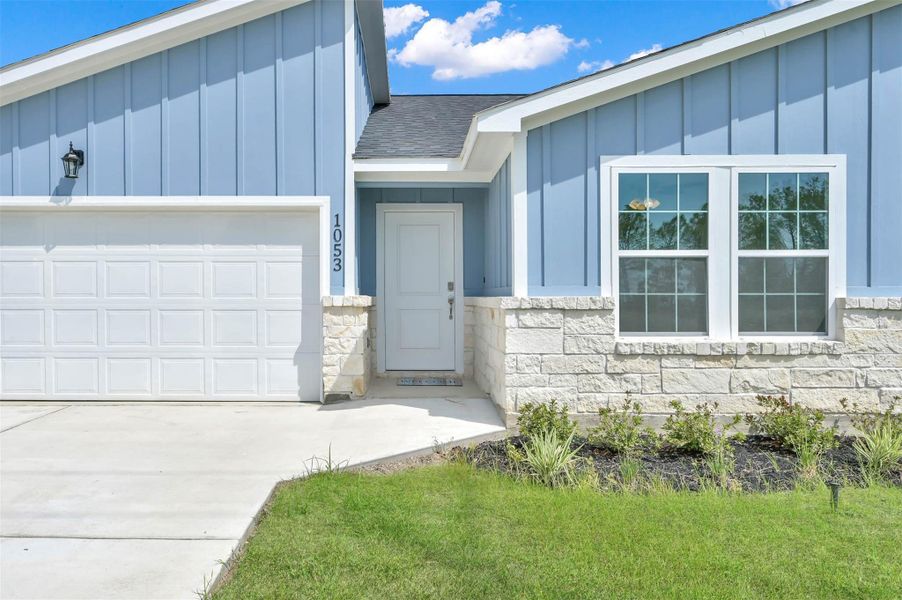 Image 8 of a home in .