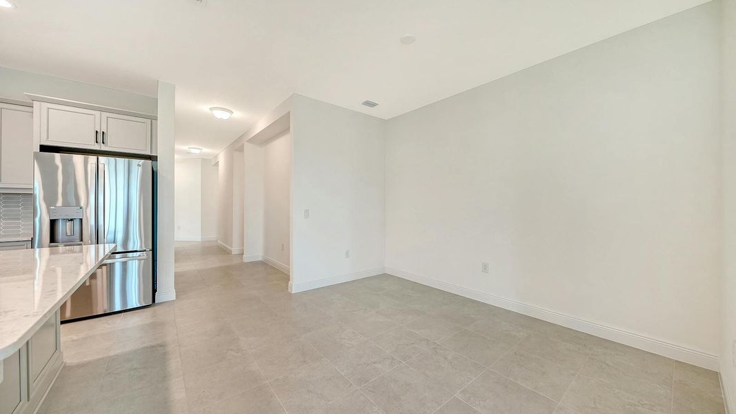 Spacious, unfurnished interior of a new home in Palmera Real Estate and Homes for Sale in Venice, FL - Neal Communities, Venice (Image 19). Spacious, unfurnished interior of a new home in Palmera Real Estate and Homes for Sale in Venice, FL - Neal Communities, Venice (Image 19).