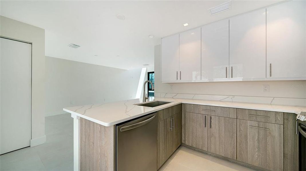 Furnished interior view inside a new home in , Sarasota (Image 6).