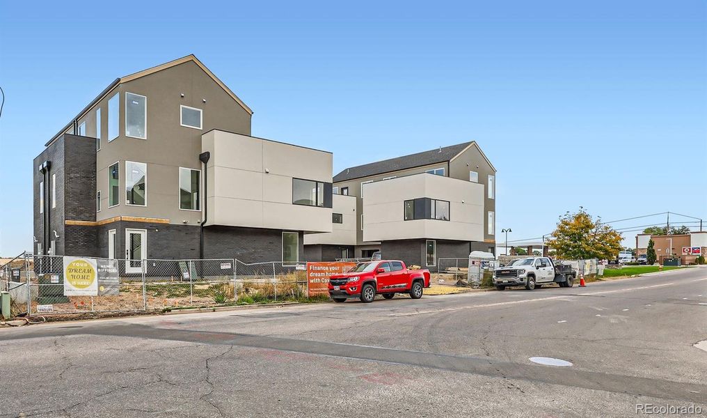 Front of the community. This home is the 2nd unit back on the southeast side of community. Other unit, make a change: Front of the community. This home is the front unit on the southeast side of community.