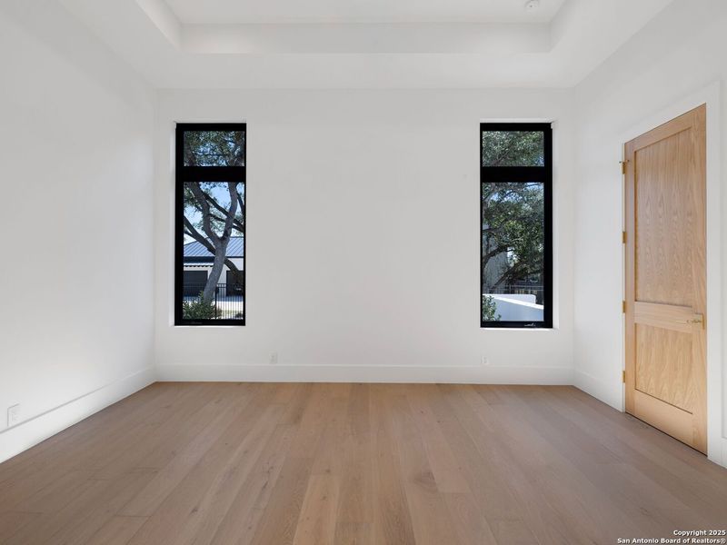 Spacious, unfurnished interior of a new home in , San Antonio (Image 53).