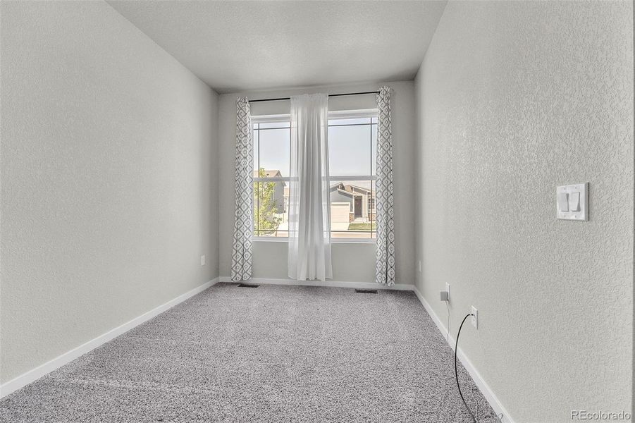 Spacious, unfurnished interior of a new home in , Fountain (Image 22).