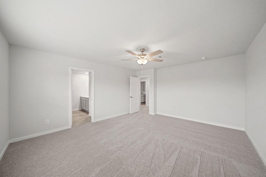 Spacious, unfurnished interior of a new home in Magnolia Springs, Montgomery (Image 23).