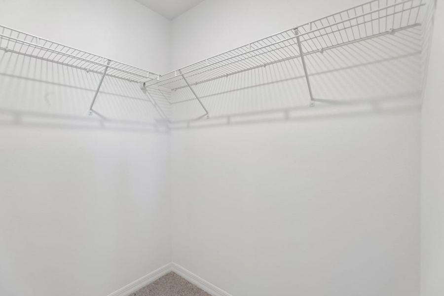 Spacious, unfurnished interior of a new home in Reserve at Forest Lake Townhomes, Lake Wales (Image 16).
