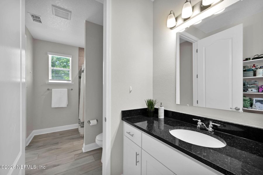 Furnished interior view inside a new home in , Middleburg (Image 65).