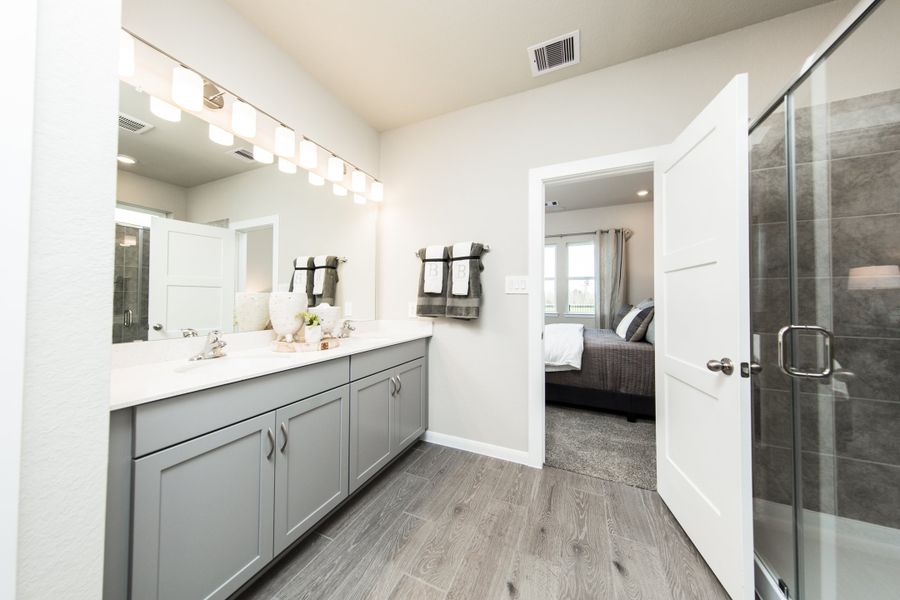 Furnished interior view inside a new home in Laurel Landing, Alvin (Image 13).