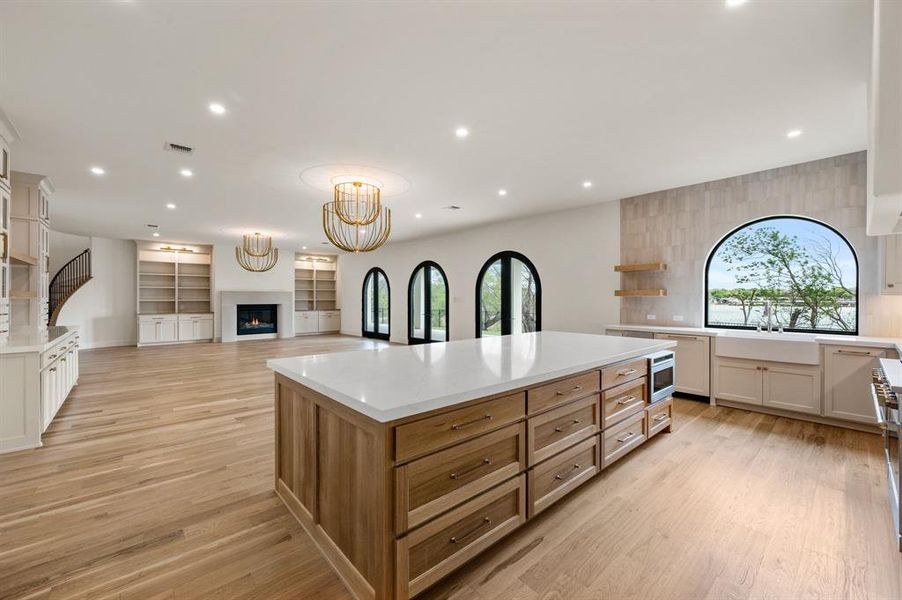 Furnished interior view inside a new home in The Resort on Eagle Mt. Lake, Fort Worth (Image 18).