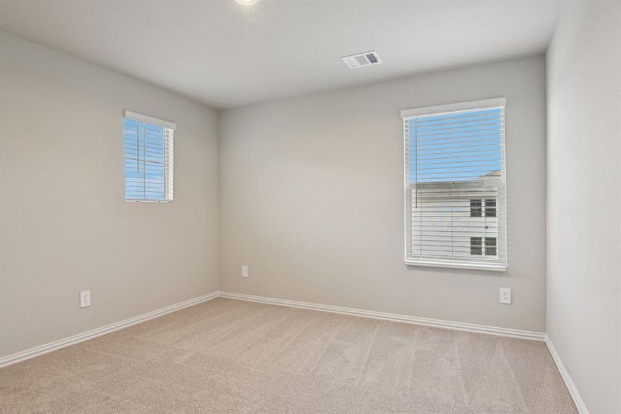 Spacious, unfurnished interior of a new home in Lakehaven - Spring Series, Farmersville (Image 30).