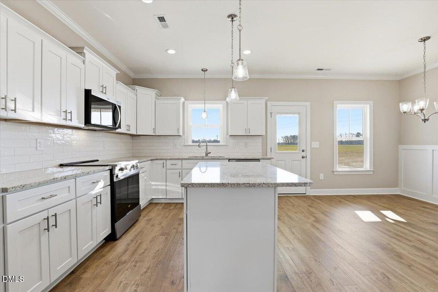 15-604 S Vance St-15