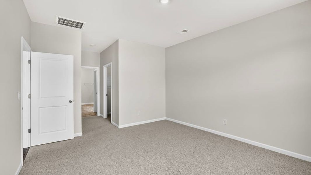 Spacious, unfurnished interior of a new home in Durbin Meadows Traditions, Fountain Inn (Image 24). Spacious, unfurnished interior of a new home in Durbin Meadows Traditions, Fountain Inn (Image 24).