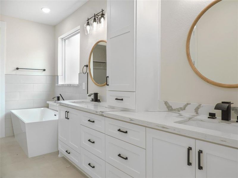 Similar Master Bathroom in a Home Built by Tx Best Home Builders