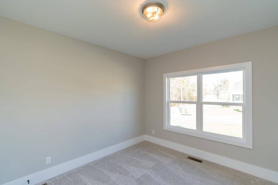 Spacious, unfurnished interior of a new home in Creekside, Cleveland (Image 39). Spacious, unfurnished interior of a new home in Creekside, Cleveland (Image 39).