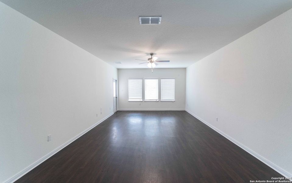 Spacious, unfurnished interior of a new home in Hickory Ridge, Elmendorf (Image 13).