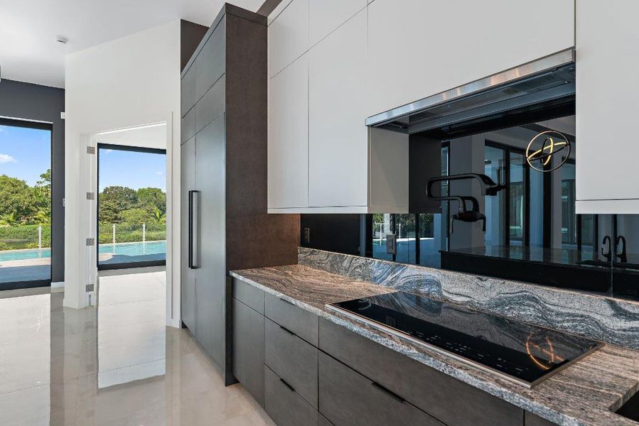 069-8309SERiversEdgeSt-Jupiter-SMALL